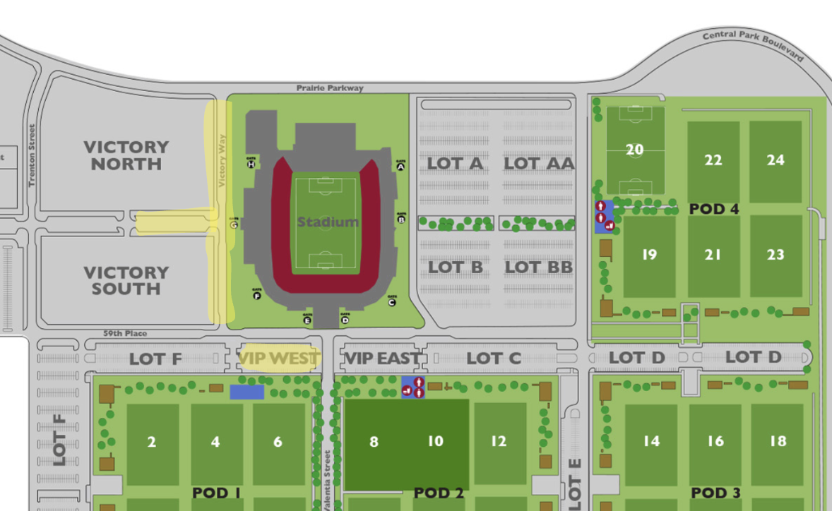 Dick’s Sporting Goods Park marked parking Dick's Sporting Goods Park marked parking